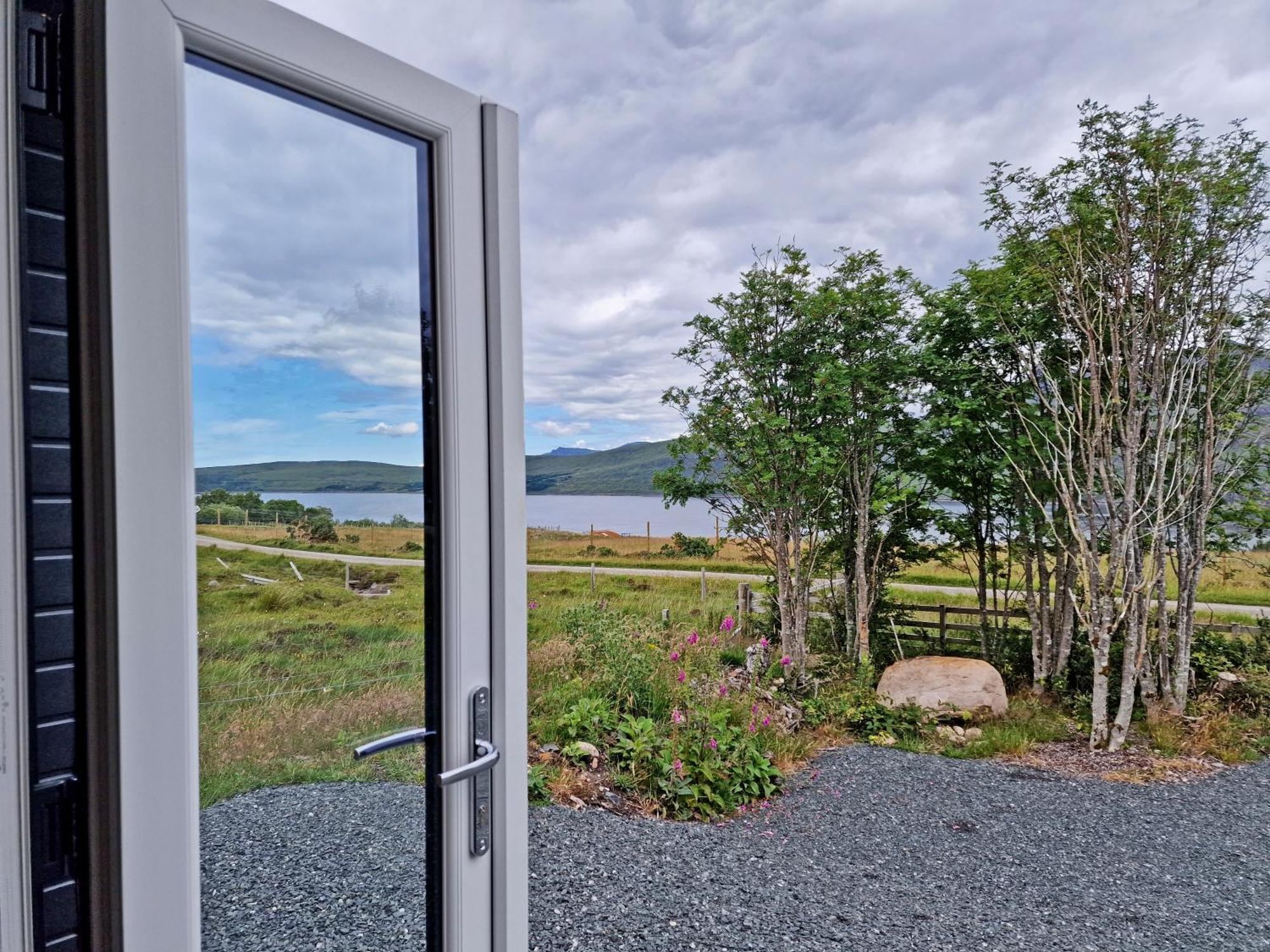 Rowan Gorgeous Glamping Hideaway Apartment Durnamuck Exterior photo