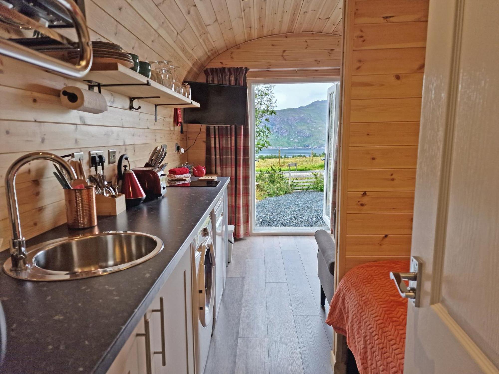 Rowan Gorgeous Glamping Hideaway Apartment Durnamuck Exterior photo